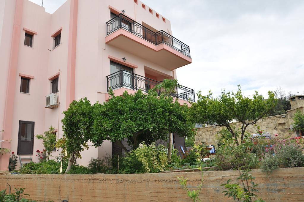 Porfyra'S Island Apartment Makrýgialos Exterior foto