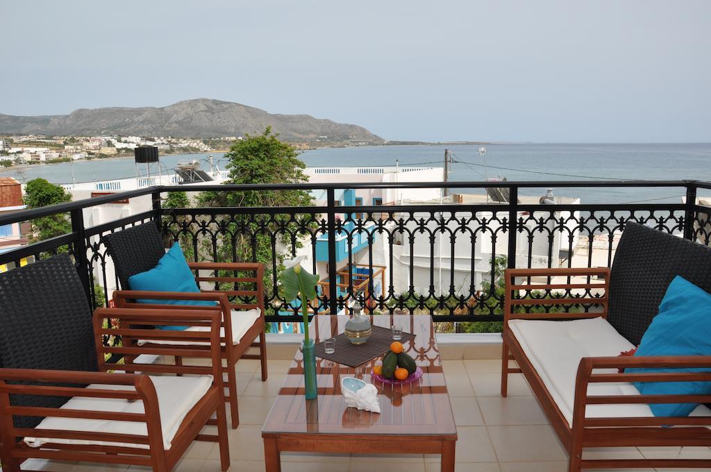 Porfyra'S Island Apartment Makrýgialos Exterior foto